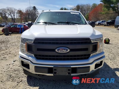 Piąte zdjęcie samochodu w środku: 2018 FORD F150 SUPER CAB VIN:1FTFX1EG8JKD24448 - miniatura