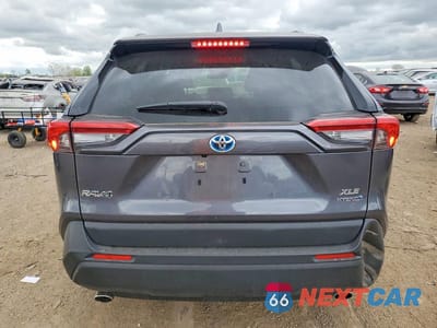 Zdjęcie 6 z 12 samochodu: 2019 TOYOTA RAV4 HYBRID XLE VIN:JTMRWRFV8KD003916 - miniatura