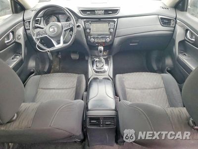 Zdjęcie 8 z 13 samochodu: 2018 NISSAN ROGUE SV VIN:5N1AT2MV8JC797977 - miniatura