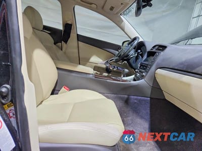 Zdjęcie 7 z 12 samochodu: 2012 LEXUS IS 250 VIN:JTHCF5C26C5055645 - miniatura