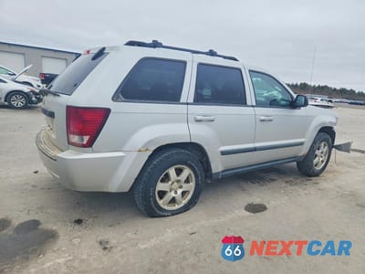 Trzecie zdjęcie samochodu z tyłu: 2009 JEEP GRAND CHEROKEE LAREDO VIN:1J8GR48K29C512879 - miniatura