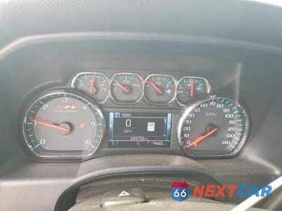 Zdjęcie 9 z 11 samochodu: 2018 CHEVROLET SILVERADO K1500 LT VIN:1GCUKREC8JF133980 - miniatura