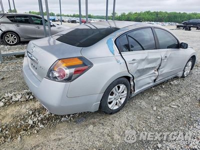 Trzecie zdjęcie samochodu z tyłu: 2010 NISSAN ALTIMA 2.5 VIN:1N4AL2AP1AN448065 - miniatura