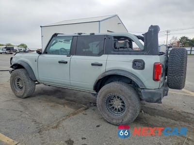 Drugie zdjęcie samochodu z przodu: 2023 FORD BRONCO BASE VIN:1FMDE5DH7PLB94577 - miniatura