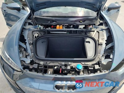 Zdjęcie 11 z 13 samochodu: 2023 AUDI E-TRON GT PREMIUM PLUS VIN:WAUFJBFW8P7004987 - miniatura