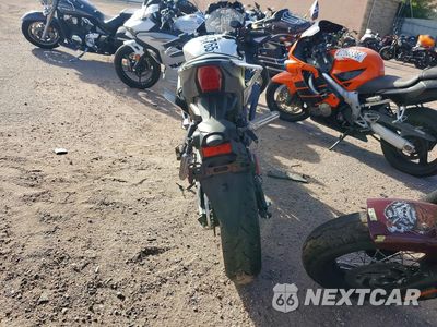 Czwarte zdjęcie samochodu z boku: 2025 YAMAHA YFZ320 A VIN:MH3RH25E4SK003718 - miniatura