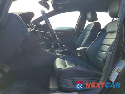 Zdjęcie 7 z 12 samochodu: 2015 VOLKSWAGEN GTI VIN:3VW5T7AU8FM010219 - miniatura