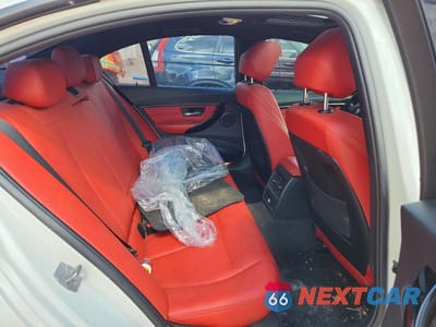 Zdjęcie 10 z 12 samochodu: 2014 BMW 328 I VIN:WBA3A5G53ENP33305 - miniatura