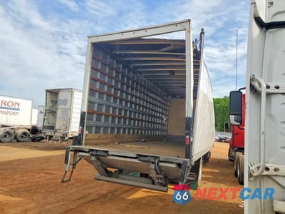 Czwarte zdjęcie samochodu z boku: 2024 INTERNATIONAL MV607 BOX TRUCK VIN:3HAEUMML1RL717833 - miniatura