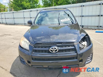 Piąte zdjęcie samochodu w środku: 2010 TOYOTA RAV4 BASE VIN:2T3BF4DV3AW073395 - miniatura