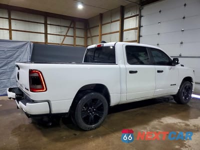 Trzecie zdjęcie samochodu z tyłu: 2023 RAM 1500 BIG HORN VIN:1C6SRFFT8PN582193 - miniatura