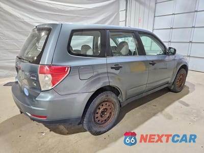 Trzecie zdjęcie samochodu z tyłu: 2010 SUBARU FORESTER 2.5X VIN:JF2SH6AC3AG747566 - miniatura