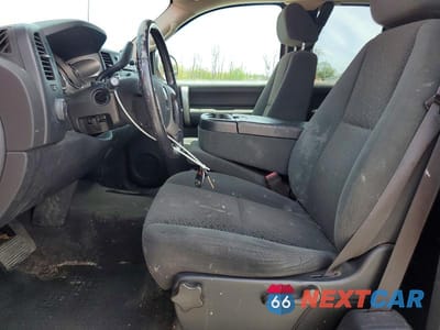 Zdjęcie 7 z 12 samochodu: 2008 GMC SIERRA C1500 VIN:1GTEC19018Z100038 - miniatura