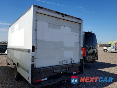Drugie zdjęcie samochodu z przodu: 2006 FORD E350 BOX TRUCK VIN:1FDSE35L96DA14667 - miniatura
