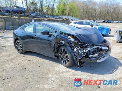 Czwarte zdjęcie samochodu z boku: 2024 TOYOTA PRIUS PRIME XSE VIN:JTDACACU4R3027214 - miniatura