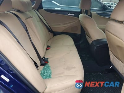 Zdjęcie 10 z 12 samochodu: 2011 HYUNDAI SONATA VIN:5NPEB4AC6BH045191 - miniatura
