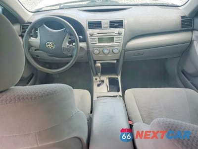 Zdjęcie 8 z 12 samochodu: 2011 TOYOTA CAMRY LE VIN:4T1BF3EKXBU740830 - miniatura