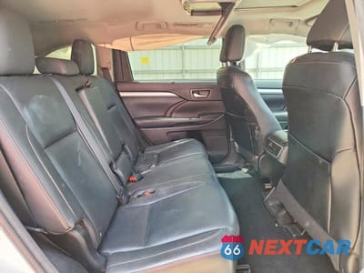 Zdjęcie 11 z 14 samochodu: 2016 TOYOTA HIGHLANDER XLE VIN:5TDKKRFH8GS145556 - miniatura