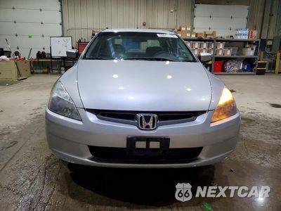 Piąte zdjęcie samochodu w środku: 2004 HONDA ACCORD LX VIN:1HGCM66344A065425 - miniatura