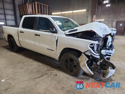 Czwarte zdjęcie samochodu z boku: 2023 RAM 1500 BIG HORN VIN:1C6RRFFG4PN629429 - miniatura