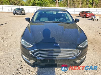Piąte zdjęcie samochodu w środku: 2018 FORD FUSION TITANIUM VIN:3FA6P0D9XJR161932 - miniatura