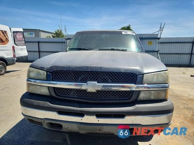 Piąte zdjęcie samochodu w środku: 2005 CHEVROLET SILVERADO C1500 VIN:2GCEC19T151171755 - miniatura
