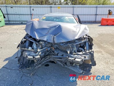 Piąte zdjęcie samochodu w środku: 2021 ACURA TLX TECH A VIN:19UUB6F50MA007081 - miniatura