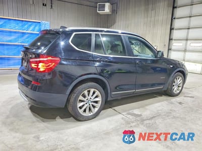 Trzecie zdjęcie samochodu z tyłu: 2011 BMW X3 XDRIVE28I VIN:5UXWX5C5XBL702658 - miniatura