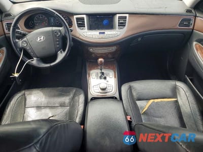 Zdjęcie 8 z 11 samochodu: 2009 HYUNDAI GENESIS 3.8L V6 VIN:KMHGC46E19U025703 - miniatura