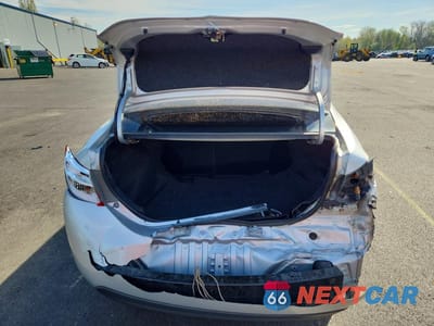 Zdjęcie 6 z 12 samochodu: 2019 TOYOTA COROLLA LE VIN:2T1BURHE2KC146989 - miniatura