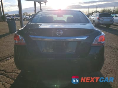 Zdjęcie 6 z 12 samochodu: 2015 NISSAN ALTIMA 2.5 SL VIN:1N4AL3AP6FC130919 - miniatura