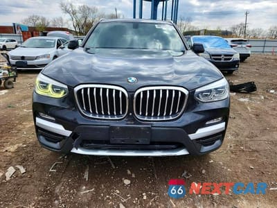 Piąte zdjęcie samochodu w środku: 2018 BMW X3 XDRIVE30I VIN:5UXTR9C54JLC69909 - miniatura
