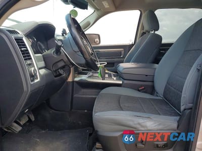 Zdjęcie 7 z 12 samochodu: 2013 RAM 1500 SLT VIN:1C6RR6LT4DS627131 - miniatura