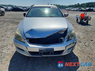 Piąte zdjęcie samochodu w środku: 2007 HONDA ACCORD LX VIN:1HGCM72377A000598 - miniatura