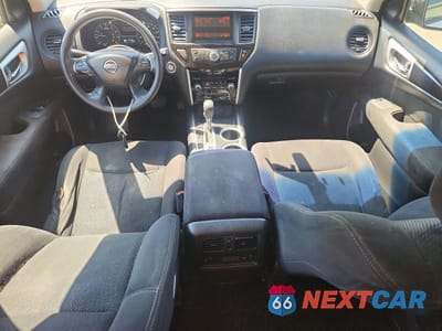Zdjęcie 8 z 12 samochodu: 2015 NISSAN PATHFINDER S VIN:5N1AR2MM6FC680184 - miniatura