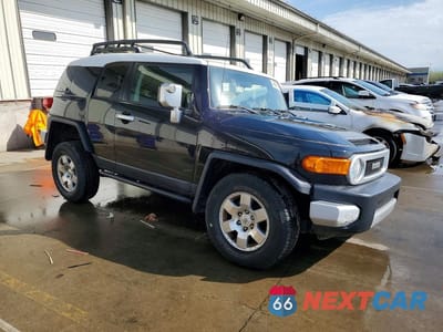 Czwarte zdjęcie samochodu z boku: 2007 TOYOTA FJ CRUISER BASE VIN:JTEBU11F670096325 - miniatura