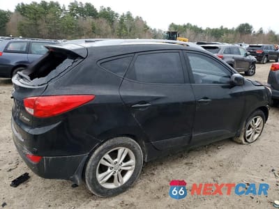 Trzecie zdjęcie samochodu z tyłu: 2010 HYUNDAI TUCSON GLS VIN:KM8JU3AC9AU060139 - miniatura