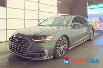 Drugie zdjęcie samochodu z przodu: 2019 AUDI A8 L VIN:WAU8DAF82KN008193 - miniatura