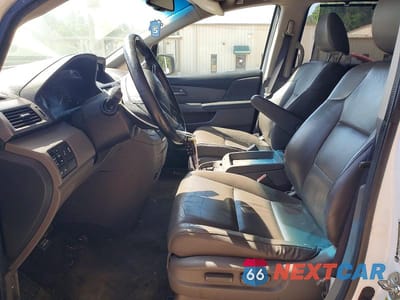 Zdjęcie 7 z 13 samochodu: 2013 HONDA ODYSSEY TOURING VIN:5FNRL5H90DB008959 - miniatura