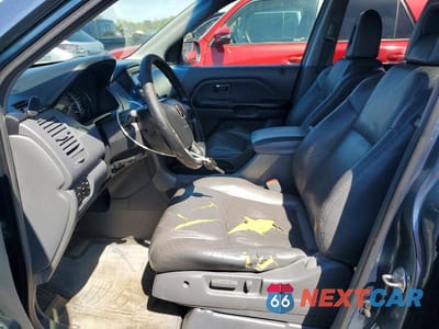 Zdjęcie 7 z 13 samochodu: 2005 HONDA PILOT VIN:5FNYF18525B046798 - miniatura