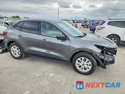 Czwarte zdjęcie samochodu z boku: 2025 FORD ESCAPE ACTIVE VIN:1FMCU0GN7SUB36541 - miniatura