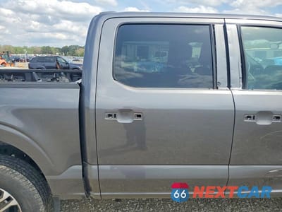 Zdjęcie 10 z 13 samochodu: 2023 FORD F150 SUPERCREW VIN:1FTFW1E51PKD43742 - miniatura