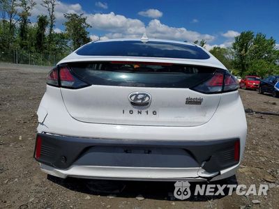 Zdjęcie 6 z 12 samochodu: 2020 HYUNDAI IONIQ LIMITED VIN:KMHC85LJXLU061503 - miniatura
