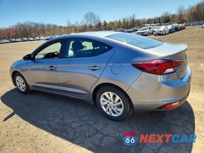 Drugie zdjęcie samochodu z przodu: 2019 HYUNDAI ELANTRA SE VIN:KMHD74LF4KU830847 - miniatura