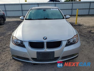Piąte zdjęcie samochodu w środku: 2006 BMW 325 VIN:WBAVB13566KX34262 - miniatura