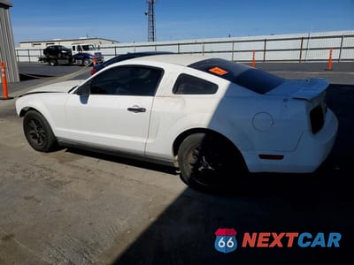 Drugie zdjęcie samochodu z przodu: 2005 FORD MUSTANG VIN:1ZVFT80N155139198 - miniatura