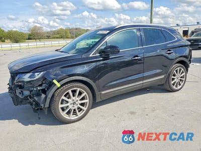 2019 LINCOLN MKC RESERVE 5LMCJ3C96KUL38870 - główne zdjęcie licytacji z USA - miniatura