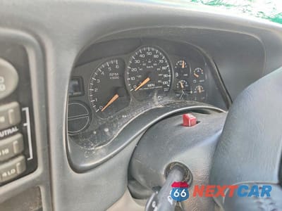 Zdjęcie 9 z 13 samochodu: 2002 CHEVROLET SUBURBAN K1500 VIN:1GNFK16Z42J294961 - miniatura