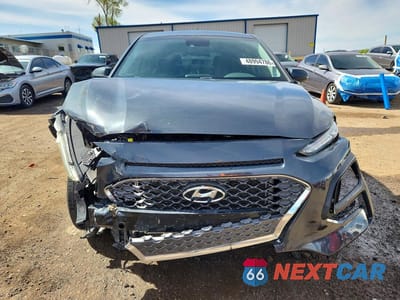 Piąte zdjęcie samochodu w środku: 2019 HYUNDAI KONA SE VIN:KM8K12AA0KU273763 - miniatura