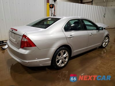 Trzecie zdjęcie samochodu z tyłu: 2012 FORD FUSION SE VIN:3FAHP0HA5CR387747 - miniatura